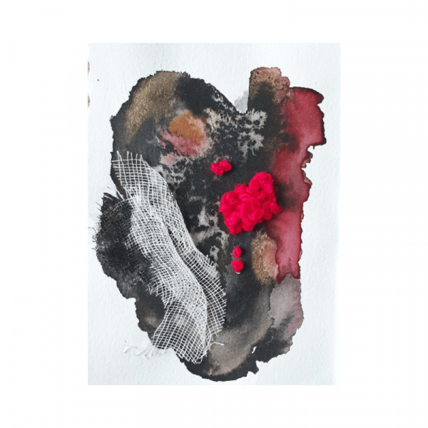 aquarelle abstraite brodée avec de la laine fushia